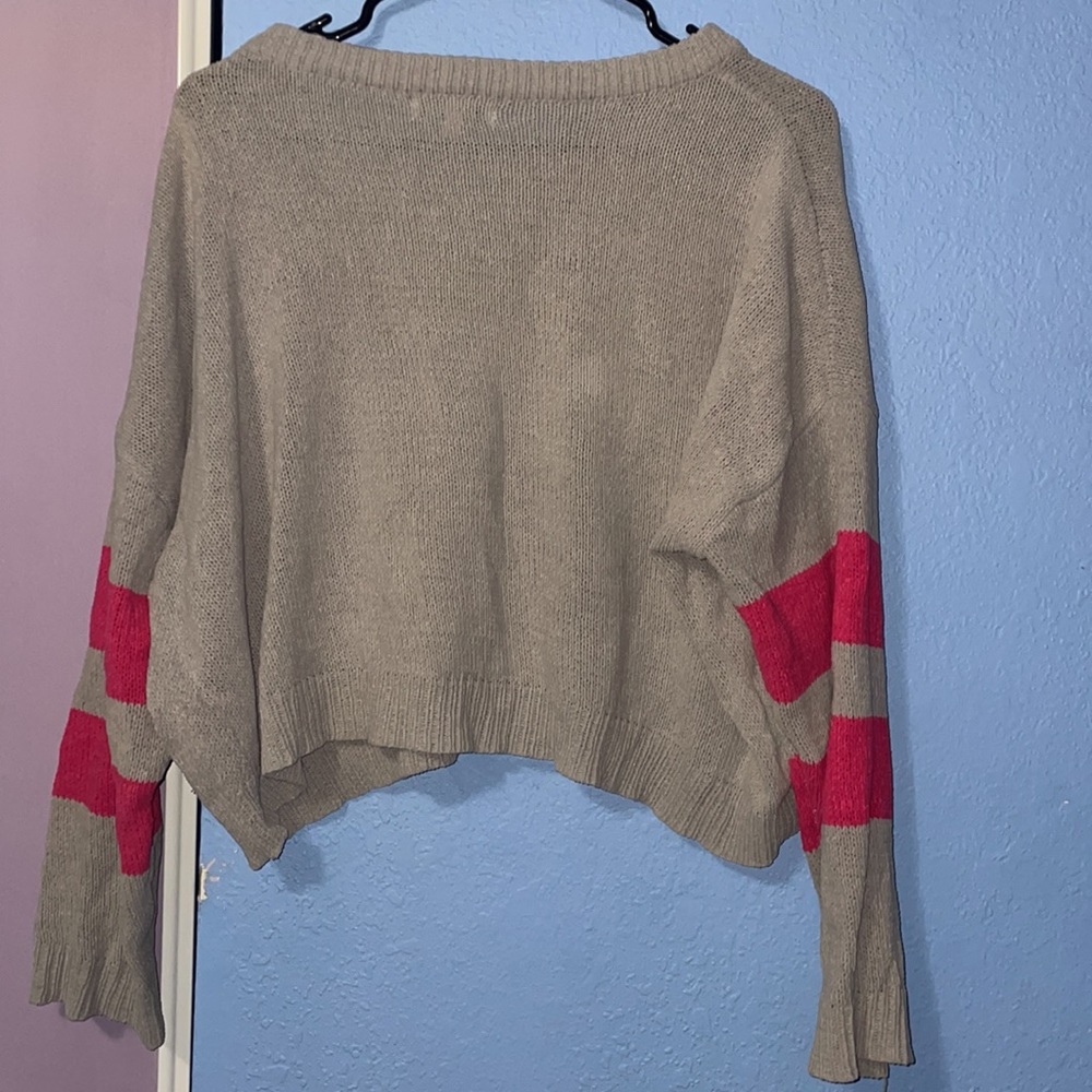 Crop Sweater - Picture 2 of 3